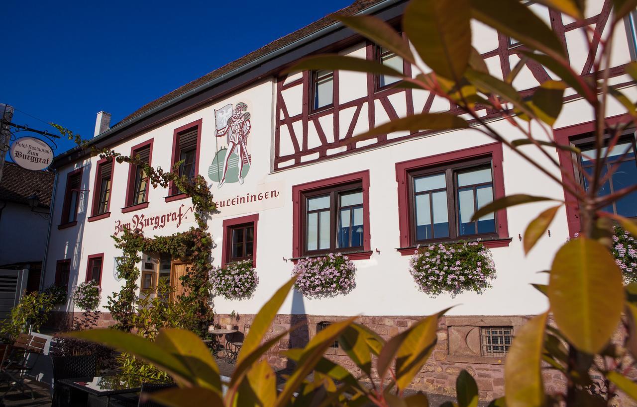 Hotel Zum Burggraf Neuleiningen Екстериор снимка